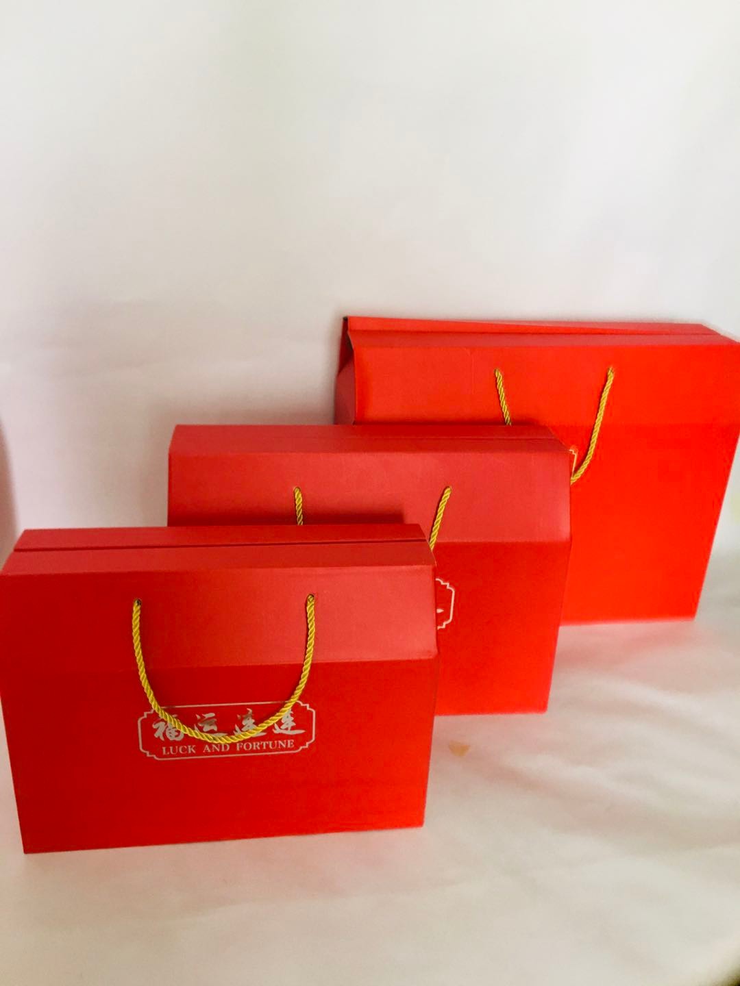 紙箱包裝如何設(shè)計才能做的更好？設(shè)計造型新穎別致，存儲運輸方便